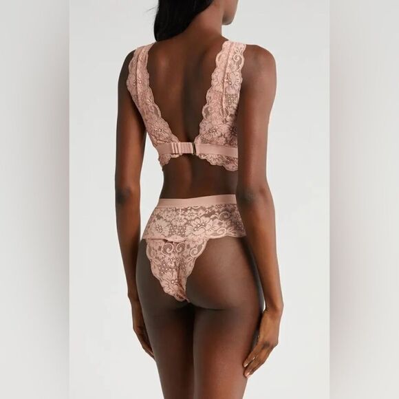 Got Ur Back Lace Bralette - Copper Rose - Picture 3 of 6